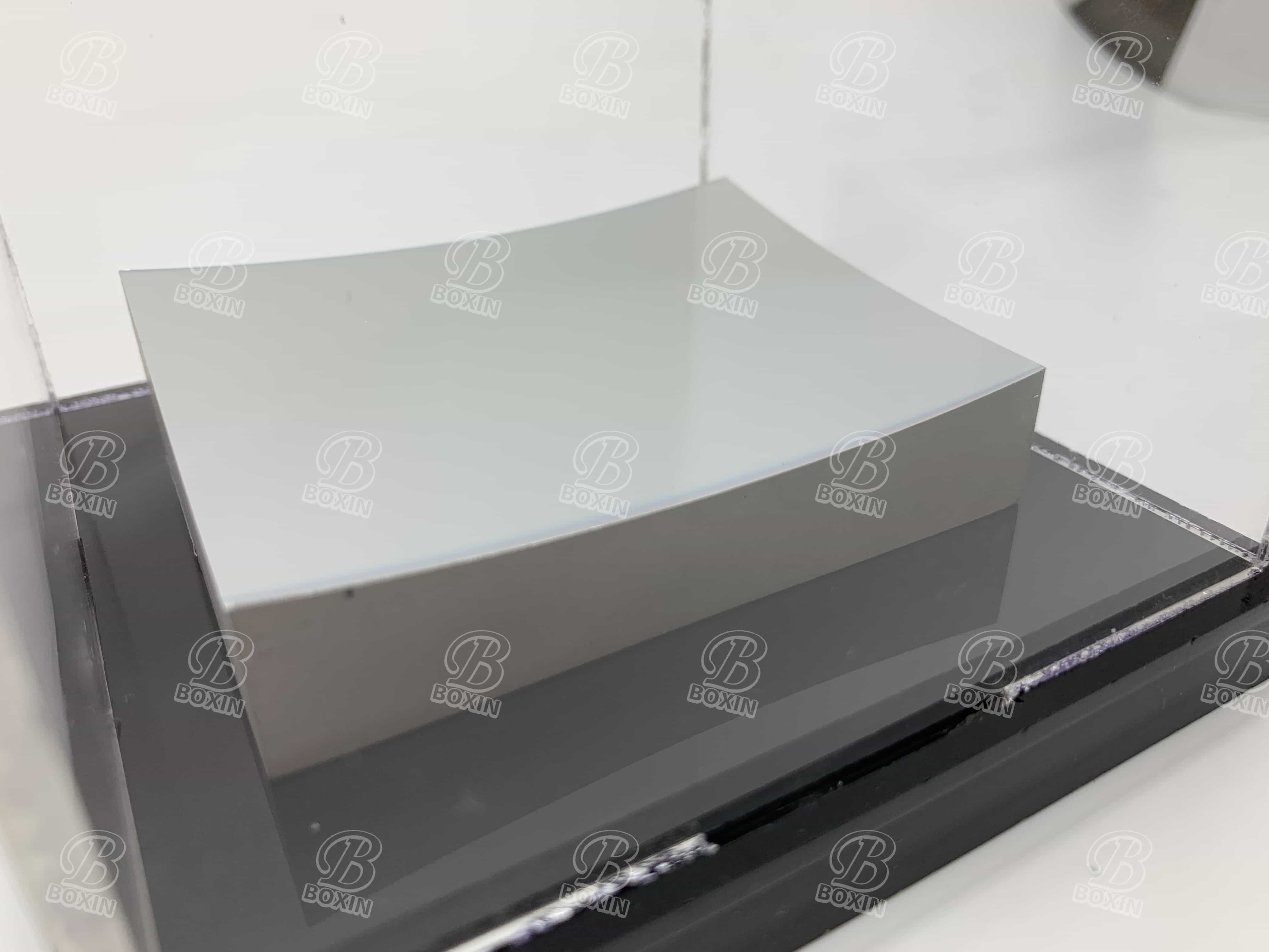 Crystal&metal manufacturing-2.JPG